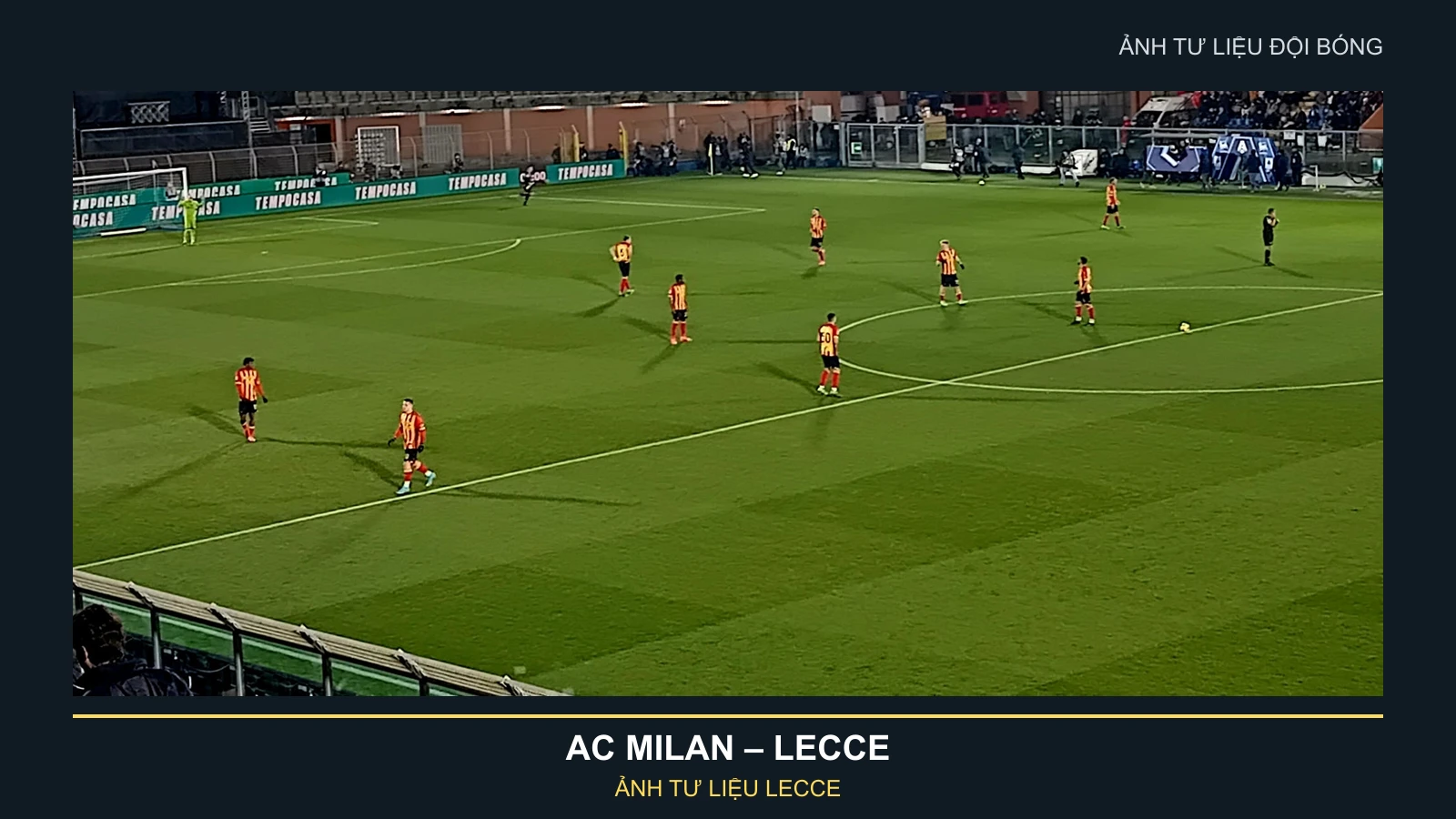 Ảnh tư liệu đội US Lecce thi đấu tại Serie A 2024/25